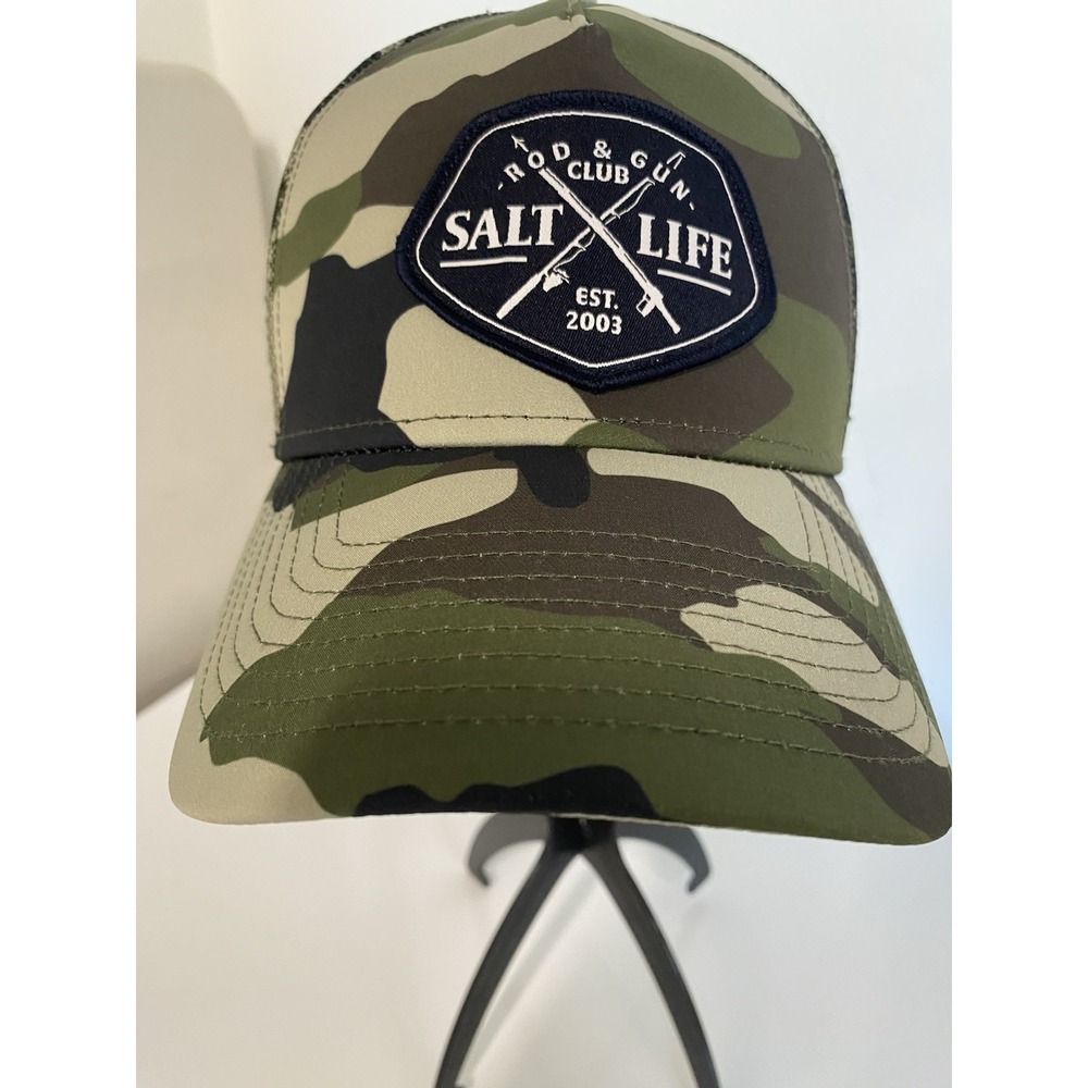 SALT LIFE Men's Atlas Rod & Gun Club Camo Snapback Hat Cap green